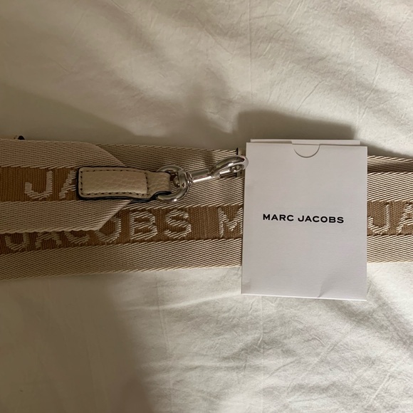 Marc Jacobs Leather Bag - Picture 10 of 15